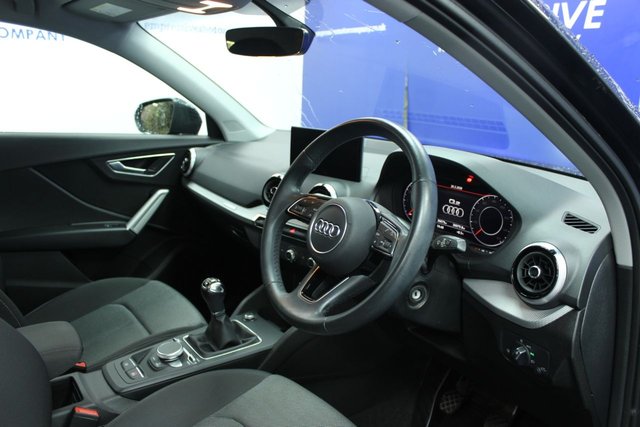 2022 AUDI Q2 - Photo 6