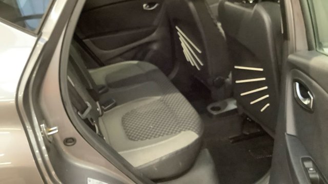 2017 Renault Captur - Photo 7