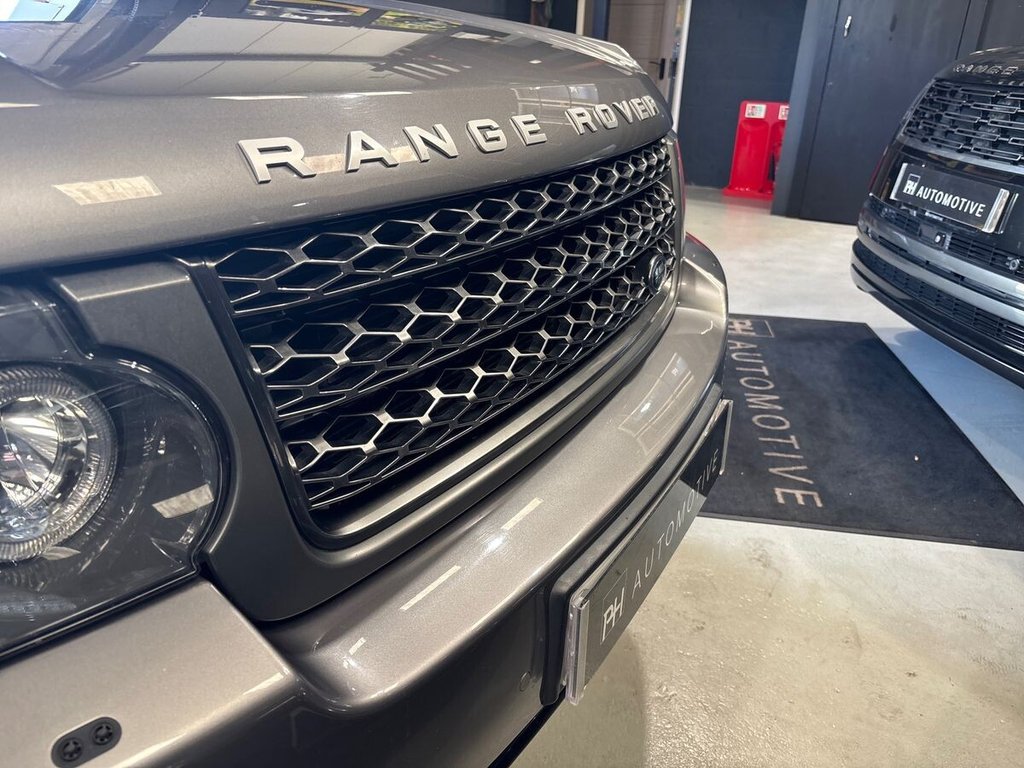 USED 2011 61 LAND ROVER RANGE ROVER 4.4 TD V8 Vogue SE SUV 5dr Diesel Auto 4WD Euro 5 (313 bhp) TIMELESS COLOUR COMBINATION