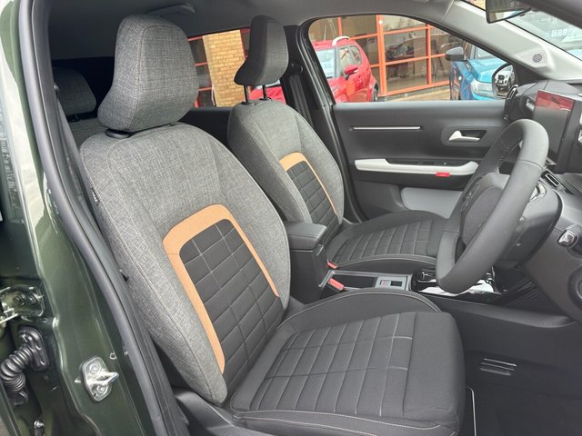 2025 CITROEN e-C3 Aircross - Photo 3