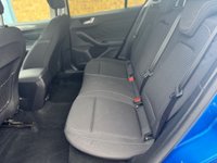 USED 2019 68 FORD FOCUS 1.0T EcoBoost Titanium Hatchback 5 Door Desert Island Blue Petrol Manual Euro 6 (s/s) (125 ps) STUNNING FOCUS TITANIUM WITH CLIMATE & CRUISE CONTROL APPLE CARPLAY PRIVACY GLASS FRONT & REAR PARK SENSORS