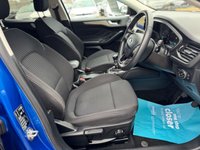 USED 2019 68 FORD FOCUS 1.0T EcoBoost Titanium Hatchback 5 Door Desert Island Blue Petrol Manual Euro 6 (s/s) (125 ps) STUNNING FOCUS TITANIUM WITH CLIMATE & CRUISE CONTROL APPLE CARPLAY PRIVACY GLASS FRONT & REAR PARK SENSORS