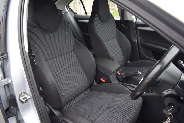 2017 SKODA OCTAVIA - Photo 8