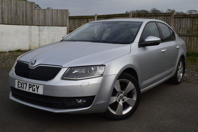 2017 SKODA OCTAVIA - Photo 3