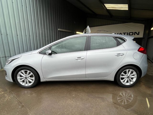 2018 KIA CEED 1.6 CRDi 2 Hatchback 5dr Diesel DCT Euro 6 (s/s) (134 bhp) - Photo 11