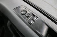 USED 2022 72 TOYOTA PROACE 2.0D Icon 140 BHP LWB Euro 6 ULEZ Compliant DeadLocks and Roof Rack Fitted | Air Conditioning | Apple CarPlay | Android Auto | Parking sensors