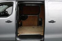USED 2022 72 TOYOTA PROACE 2.0D Icon 140 BHP LWB Euro 6 ULEZ Compliant DeadLocks and Roof Rack Fitted | Air Conditioning | Apple CarPlay | Android Auto | Parking sensors