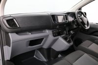 USED 2022 72 TOYOTA PROACE 2.0D Icon 140 BHP LWB Euro 6 ULEZ Compliant DeadLocks and Roof Rack Fitted | Air Conditioning | Apple CarPlay | Android Auto | Parking sensors