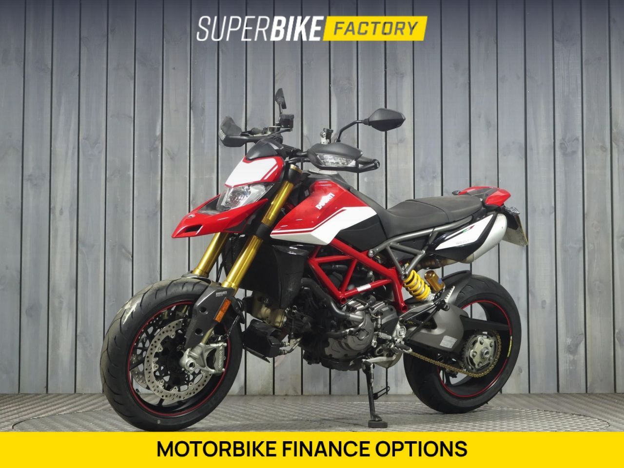 DUCATI HYPERMOTARD 950