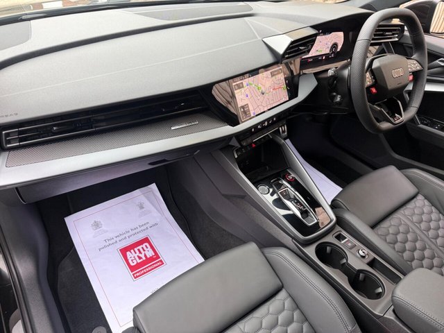 2025 AUDI RS3 2025 2.5 TFSI Carbon Black Sportback S Tronic quattro Euro 6 (s/s) 5dr - Photo 9