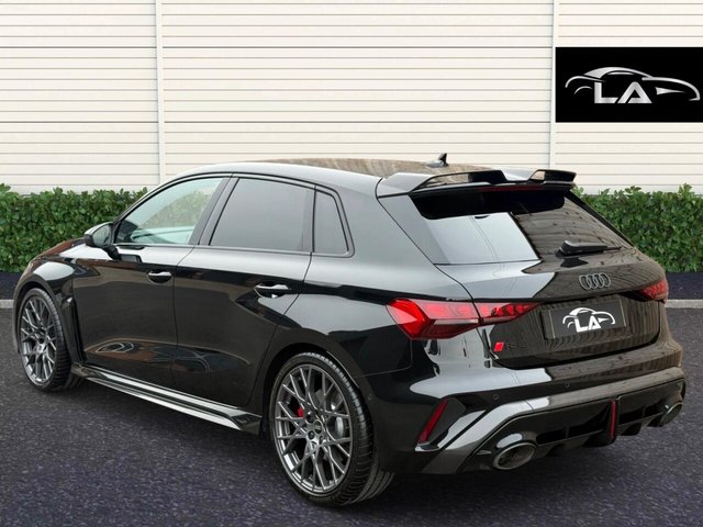 2025 AUDI RS3 2025 2.5 TFSI Carbon Black Sportback S Tronic quattro Euro 6 (s/s) 5dr - Photo 5