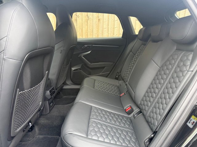 2025 AUDI RS3 2025 2.5 TFSI Carbon Black Sportback S Tronic quattro Euro 6 (s/s) 5dr - Photo 12