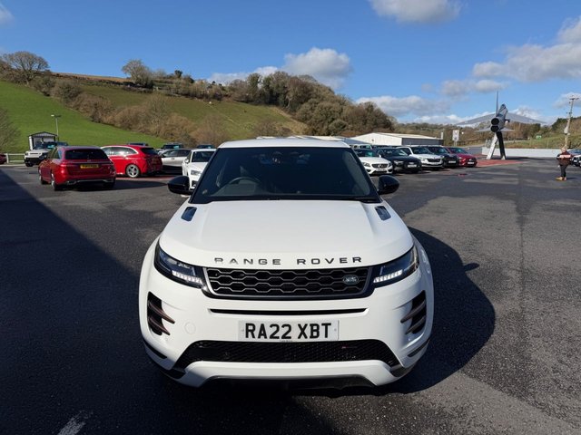 2022 Land Rover Range Rover Evoque 2L R-Dynamic S 5dr - Photo 2
