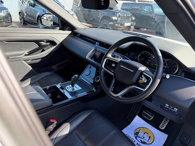 2022 Land Rover Range Rover Evoque 2L R-Dynamic S 5dr - Photo 8