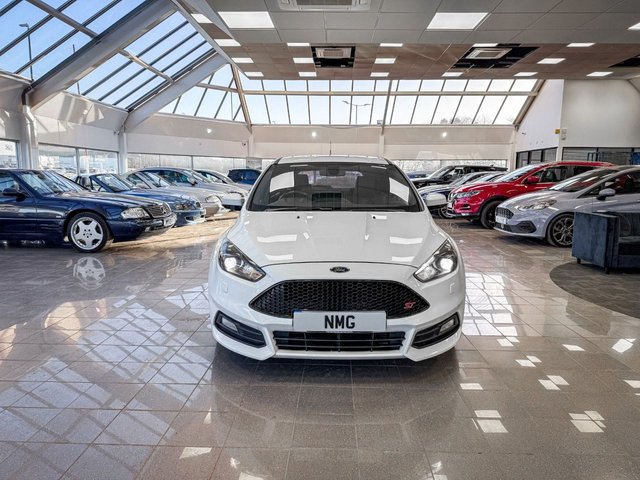 2015 Ford Focus 2L St-3 5dr - Photo 7