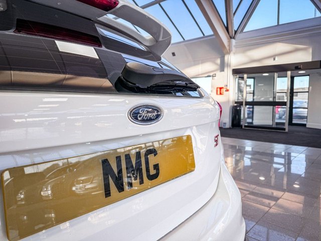 2015 Ford Focus 2L St-3 5dr - Photo 9