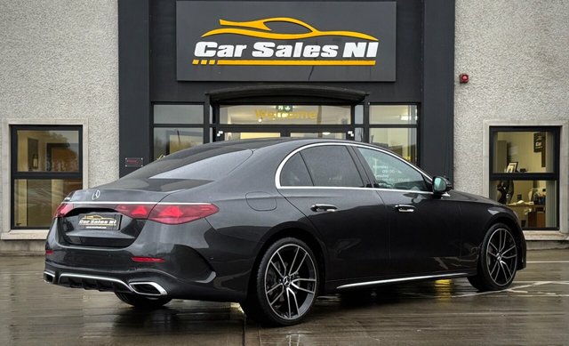2025 MERCEDES-BENZ E-CLASS 2.0 E220dh MHEV AMG Line Saloon 4dr Diesel Hybrid G-Tronic Euro 6 (s/s) (220 ps) - Photo 4