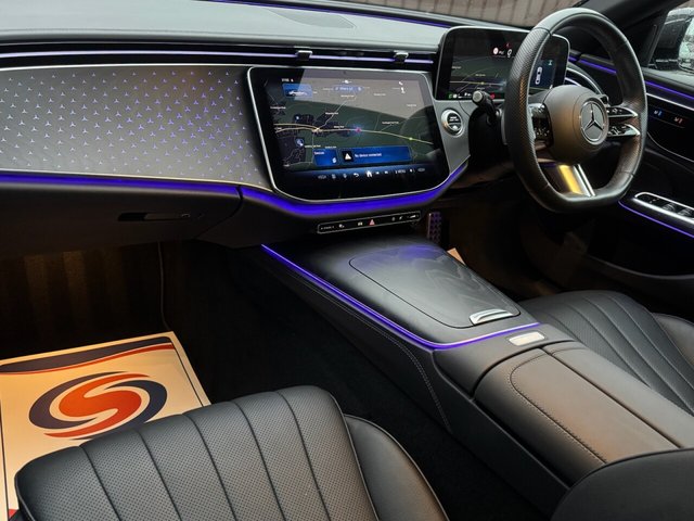 2025 MERCEDES-BENZ E-CLASS 2.0 E220dh MHEV AMG Line Saloon 4dr Diesel Hybrid G-Tronic Euro 6 (s/s) (220 ps) - Photo 10