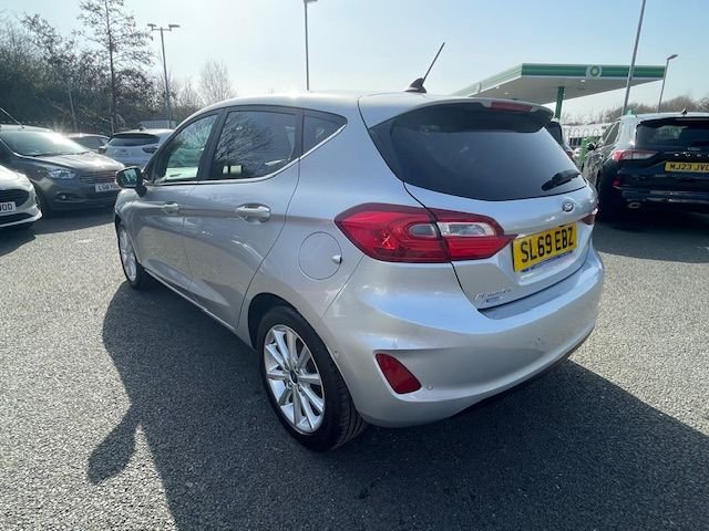 2020 Ford Fiesta 1L Titanium 5dr - Photo 3