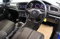 USED 2019 19 VOLKSWAGEN T-ROC 1.0 TSI GPF SE SUV 5dr Petrol Manual Euro 6 (s/s) (115 ps) ***ADAPTIVE CRUISE CONTROL***TOUCHSCREEN MEDIA - APPLE CAR PLAY & ANDROID AUTO***BLUETOOTH & DAB RADIO***HEATED FRONT SEATS***FRONT & REAR PARK PILOT & AUTO LIGHTS***VW MAIN DEALER SERVICE HISTORY***
