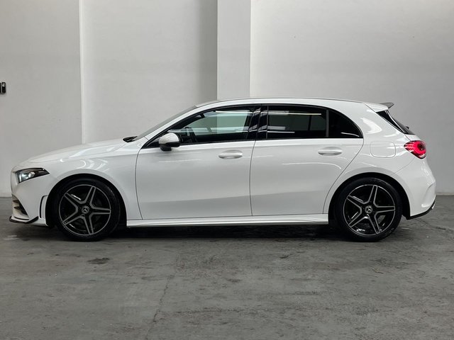 2021 MERCEDES-BENZ A-CLASS 1.3 A180 AMG Line Hatchback 5dr Petrol Manual Euro 6 (s/s) (136 ps) - Photo 5