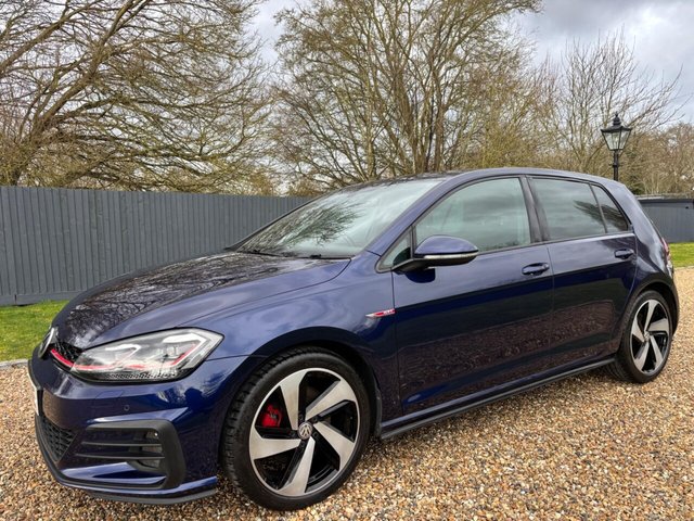 2017 VOLKSWAGEN GOLF