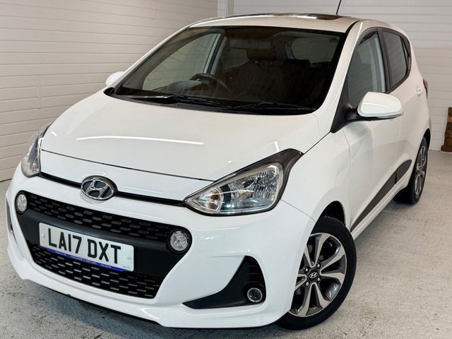 2017 HYUNDAI I10 1.2 Premium SE Hatchback 5dr Petrol Manual Euro 6 (87 ps) - Photo 2