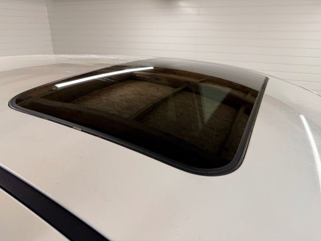 2017 HYUNDAI I10 1.2 Premium SE Hatchback 5dr Petrol Manual Euro 6 (87 ps) - Photo 7