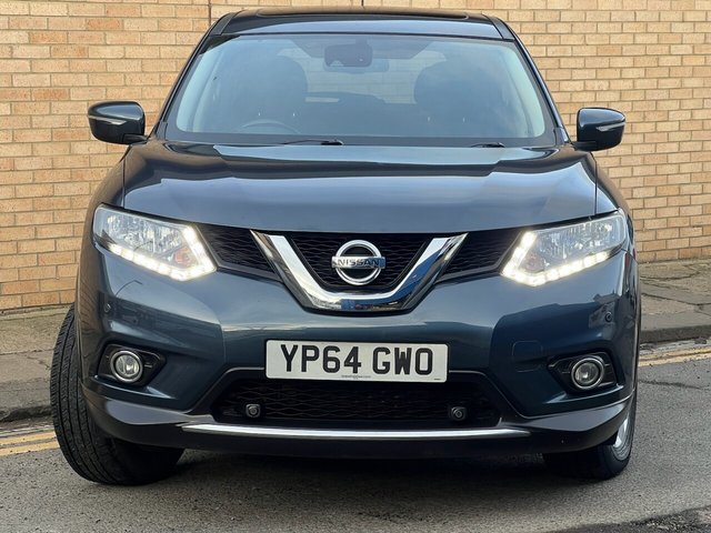 View our NISSAN X-TRAIL