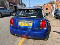 USED 2018 68 MINI HATCH 1.5 One Hatchback 3dr Petrol Manual Euro 6 (s/s) (102 ps) VERY LOW MILES! GREAT SPEC! PEPPER PACK!