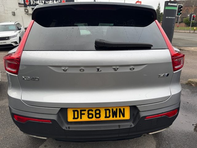 2019 Volvo Xc40 2L R-Design 5dr - Photo 8