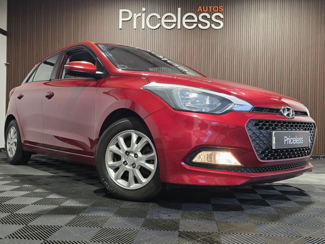 2017 HYUNDAI I20 - Photo 3