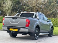 USED 2020 20 NISSAN NAVARA 2.3 dCi Tekna Pickup Double Cab 4dr Diesel Auto 4WD Euro 6 (190 ps) SAT NAV + ROLL-N-LOCK SHUTTER ++