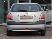 USED 2006 56 KIA RIO 1.4 GS Hatchback 5dr Petrol Automatic (171 g/km, 95 bhp) LOW MILEAGE AND AUTOMATIC