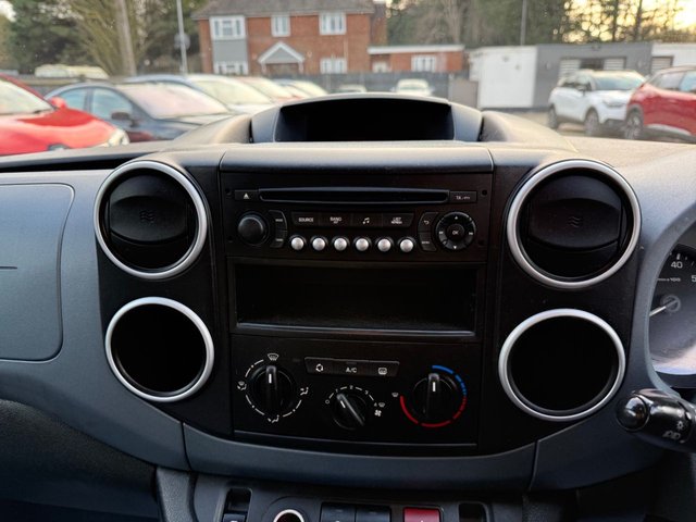 2014 Peugeot Partner Tepee 1.6L Tepee S 5dr - Photo 12