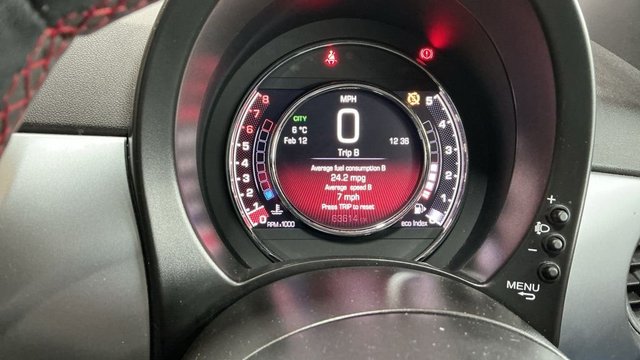 2015 FIAT 500 - Photo 2