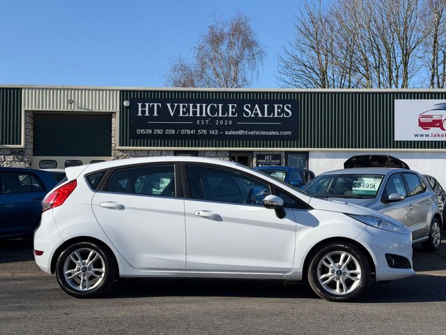 2015 FORD FIESTA 1.25 Zetec Hatchback 5dr Petrol Manual Euro 6 (82 ps) - Photo 2