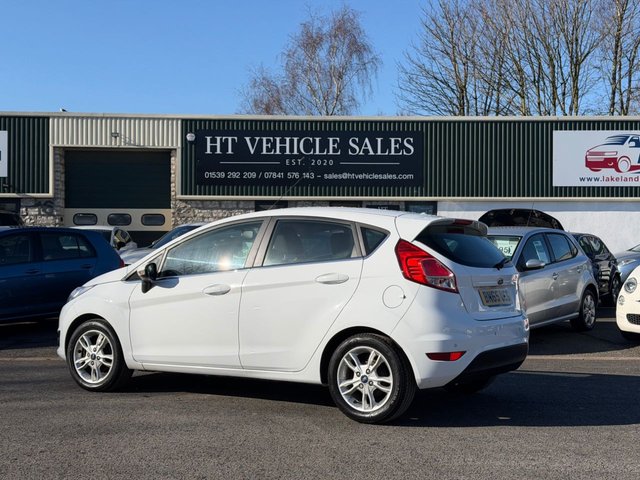 2015 FORD FIESTA 1.25 Zetec Hatchback 5dr Petrol Manual Euro 6 (82 ps) - Photo 6