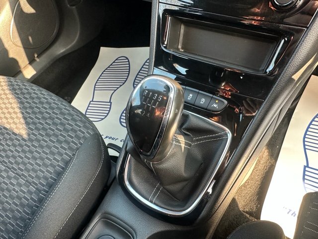 2018 VAUXHALL ASTRA 1.0i Turbo ecoTEC SRi Nav Hatchback 5dr Petrol Manual Euro 6 (s/s) (105 ps) - Photo 8