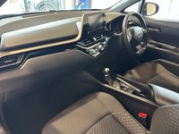 USED 2021 70 TOYOTA C-HR 1.8 VVT-h GPF Icon SUV 5dr Petrol Hybrid CVT Euro 6 (s/s) (122 ps) 