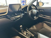 USED 2021 70 TOYOTA C-HR 1.8 VVT-h GPF Icon SUV 5dr Petrol Hybrid CVT Euro 6 (s/s) (122 ps) 
