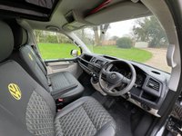 USED 2015 65 VOLKSWAGEN TRANSPORTER 2.0 TDI T28 BlueMotion Tech Trendline 4 Berth Campervan SWB (s/s) 140 # NEW CONVERSION # ISOFIX # T6