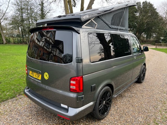 2015 VOLKSWAGEN TRANSPORTER 2.0 TDI T28 BlueMotion Tech Trendline 4 Berth Campervan SWB (s/s) 140 - Photo 9