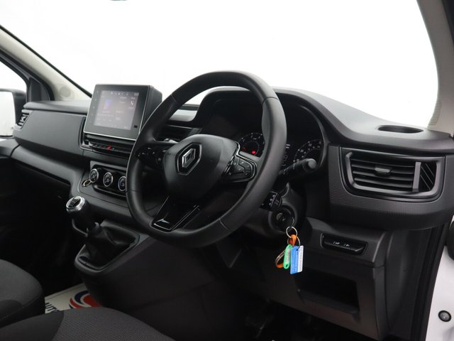 2022 Renault Trafic 2L Business+ 3dr - Photo 12