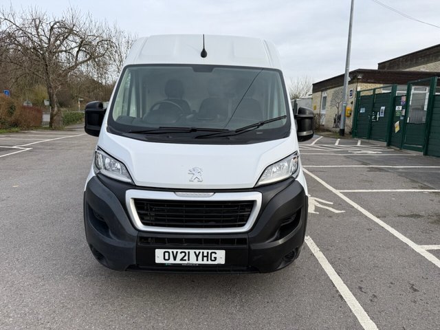 View our PEUGEOT BOXER