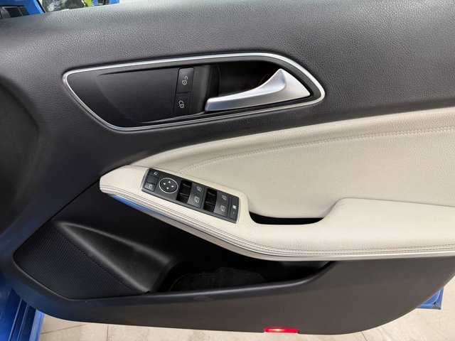 2016 Mercedes-Benz A-Class 1.5L Sport 5dr - Photo 11