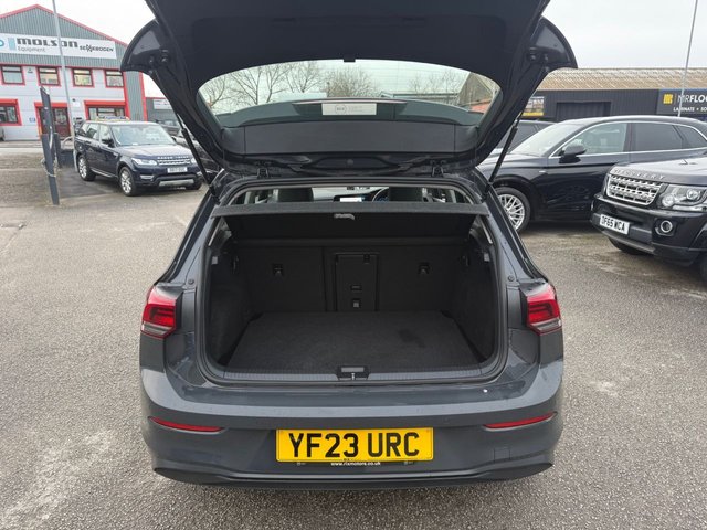 2023 VOLKSWAGEN GOLF 1.5 TSI Life Hatchback 5dr Petrol Manual Euro 6 (s/s) (130 ps) - Photo 7