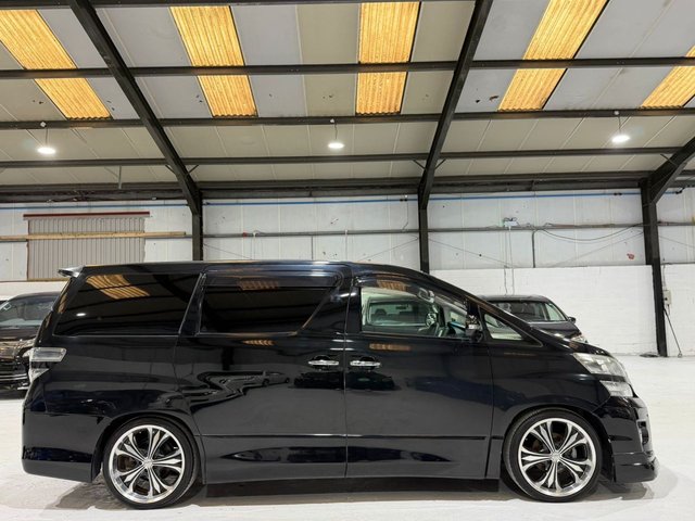 View our TOYOTA VELLFIRE