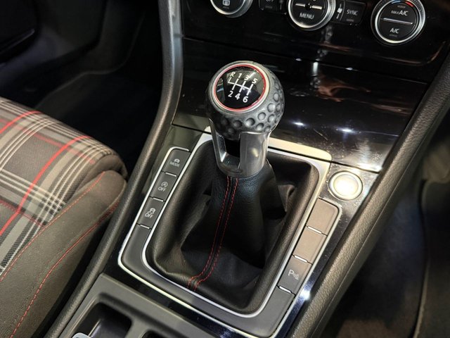 2019 Volkswagen Golf - Photo 12