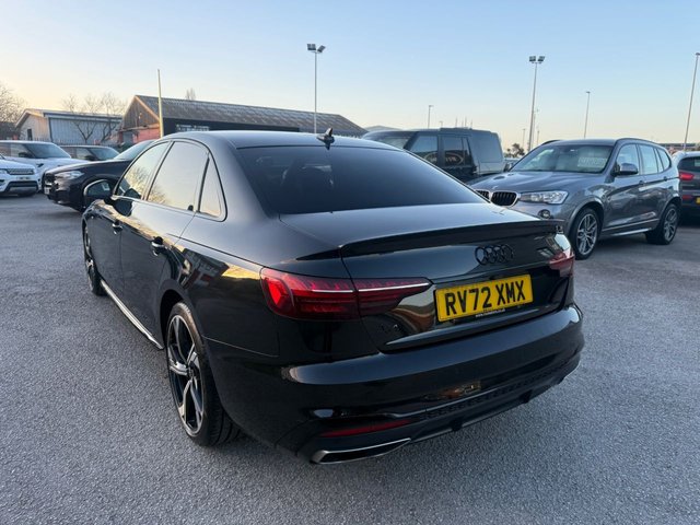 2022 AUDI A4 2.0 TFSI 35 Black Edition Saloon 4dr Petrol S Tronic Euro 6-1 OWNER FROM NEW-BANG AND OLUFSEN SOUND-VIRTUAL COCKPIT-HALF LEATHER-HEATED SEATS-BLUETOOTH-CRUISE CONTROL-SATNAV-REVERSE CAMERA-360 CAMERA-APPLE CAR PLAY-ELECTRIC FOLDING MIRRORS-DUAL ZONE CLIMATE CONTROL - Photo 5